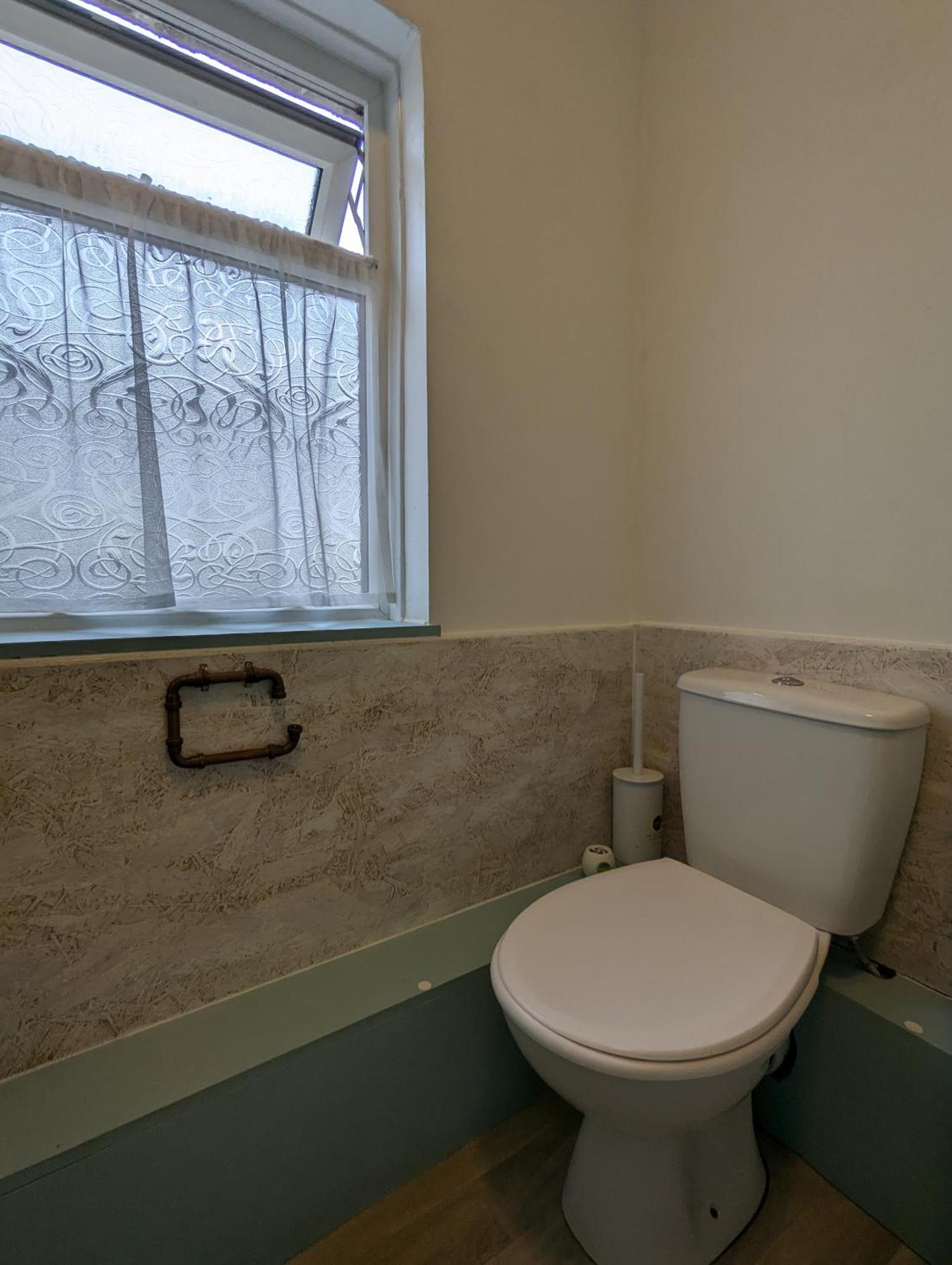 R3 - Cozy Small Double - City & Beach Access, Wifi, Free Parking - Self Catering Swansea Exterior foto